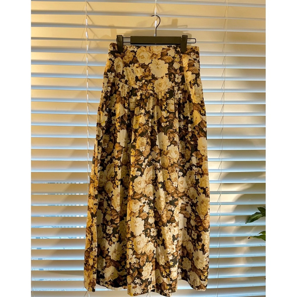 NWOT Abercrombie and Fitch Brown Floral Maxi Skirt - Size Extra Small